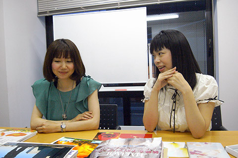 個性的な写真を撮る本日のゲスト、しのちゃん（左）