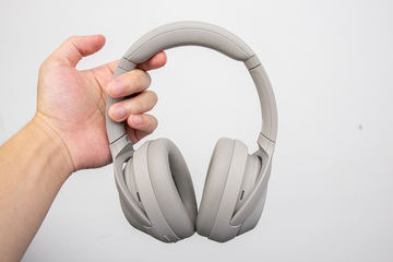 移動時間を贅沢に。ソニーの最新ヘッドフォン「WH-1000XM4」【いつ