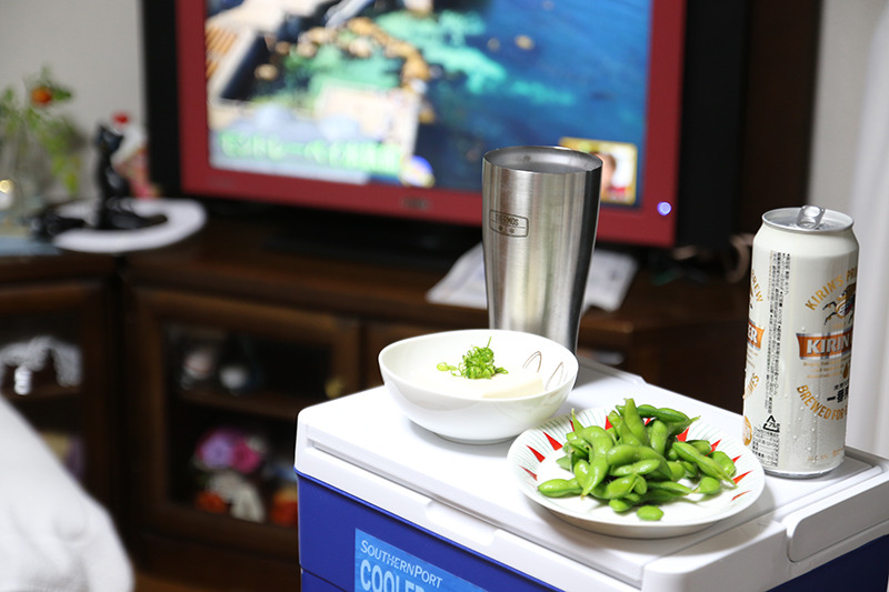 冷や奴なんかもオススメ！ 　サーモスのカップなら結露しないので、テーブルなどがびしょ濡れにならないのがイイ！