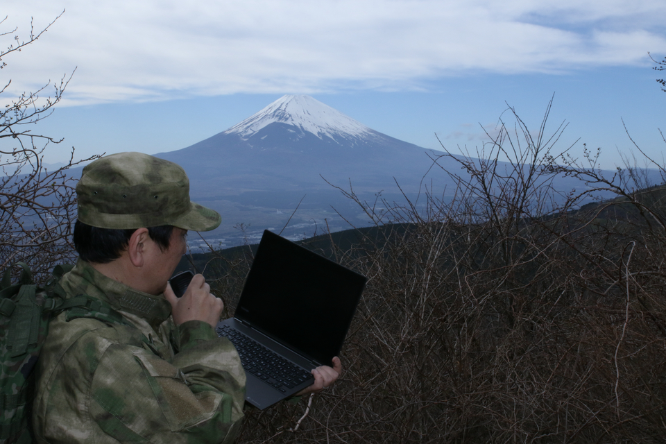 MILなんて規格は眼中になかったぞ！　しかし去年のモデルがMIL STD-810Gをクリアしていることを確認。Over！