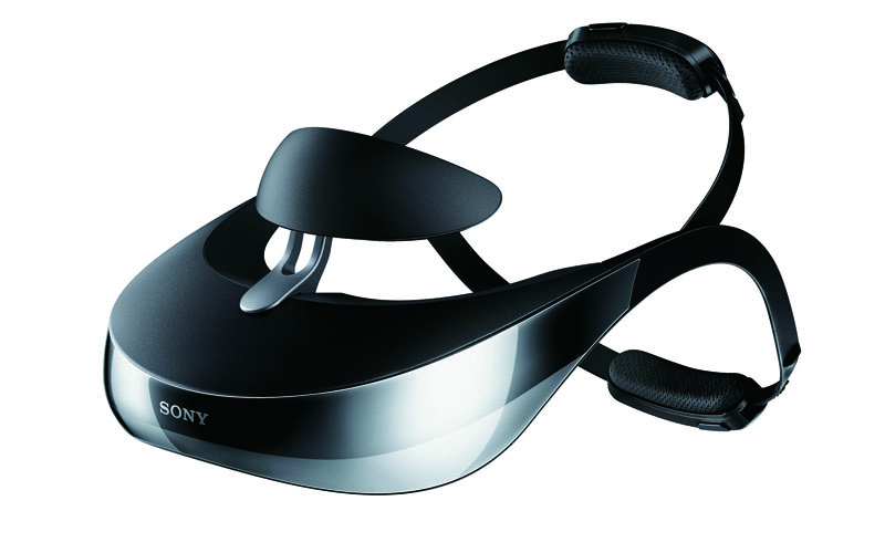 ソニー製HMDの2013年モデル「HMZ-T3W」。有機ELパネルを採用しているのが特徴で、3D立体視対応、解像度は720pixel。VR対応機能はない。