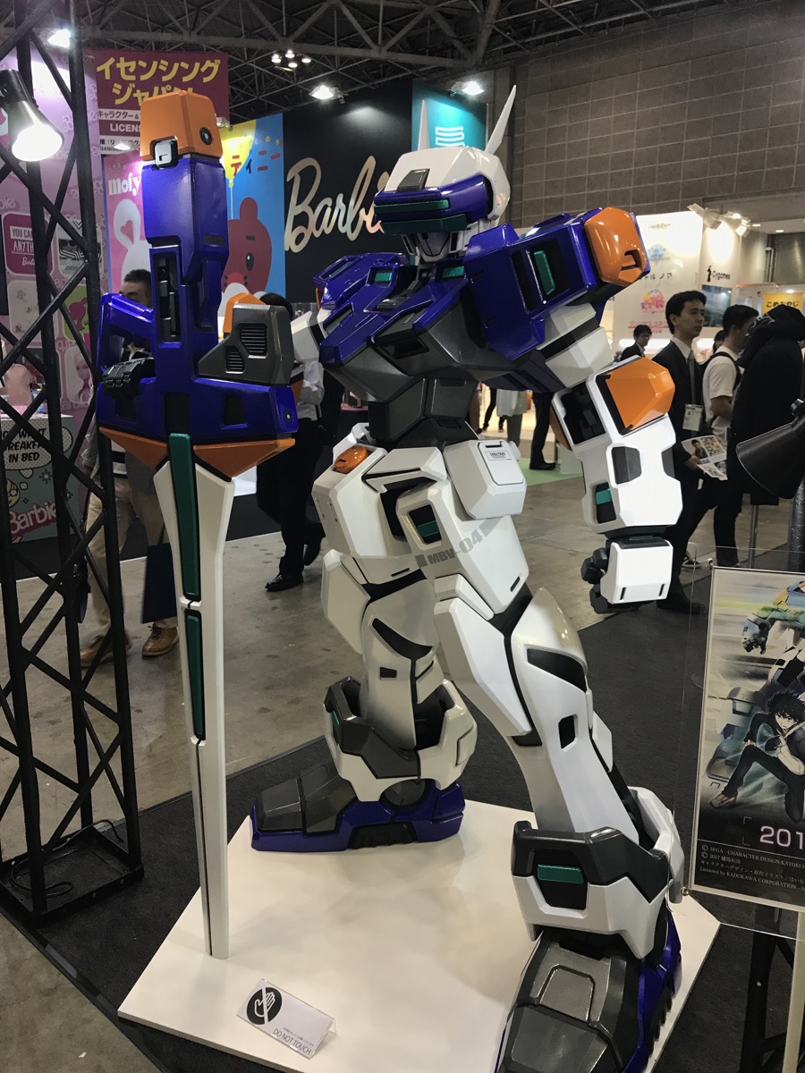 VR・ARワールドとは直接関係ありませんが、コンテンツ東京の会場入り口近くに展示されていた、昔懐かし「バーチャロン」のテムジン。思えば、メカデザインといいゲームそれ自体といい、かなり「VR」なコンセプトでしたよね、ということで載せてみました