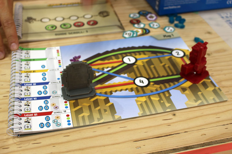 赤いコマが自分のアバター（分身）、灰色のコマがゴール