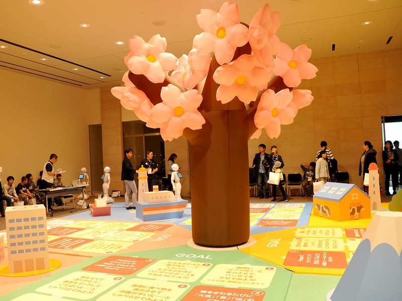 壮大なPepperすごろくと課題がかかれたマス