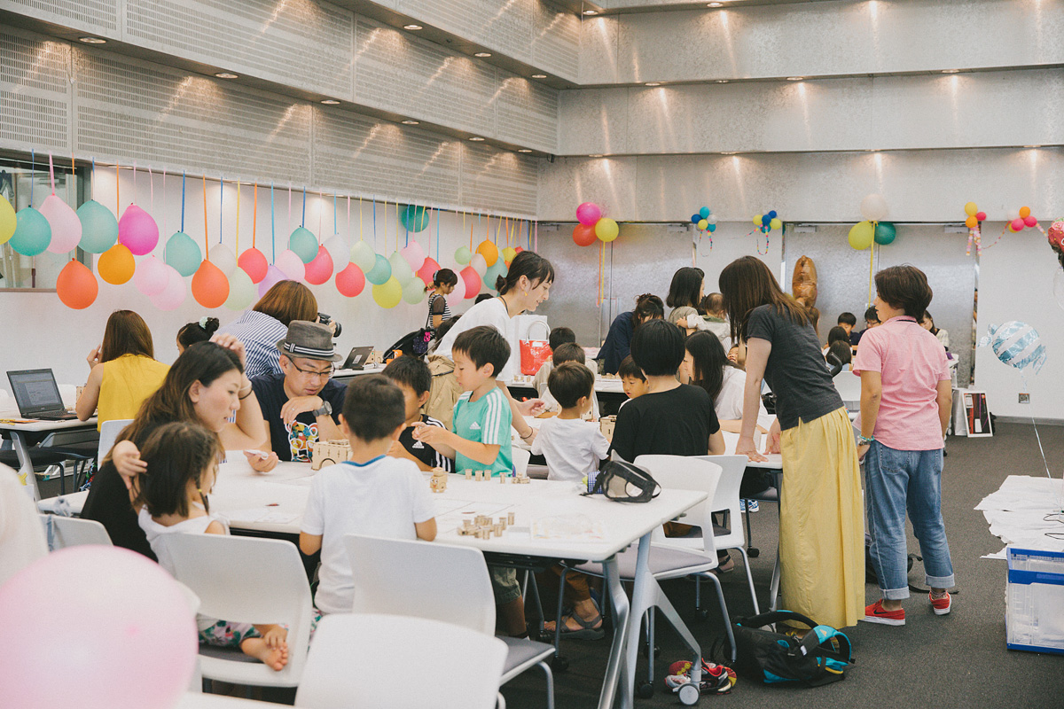 20組近くの参加があったため、かなりにぎやかなワークショップとなりました