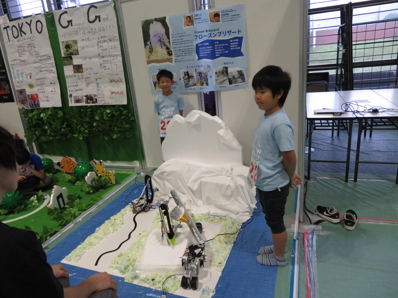 WRO 2017日本決勝大会でのプレゼンテーションの様子