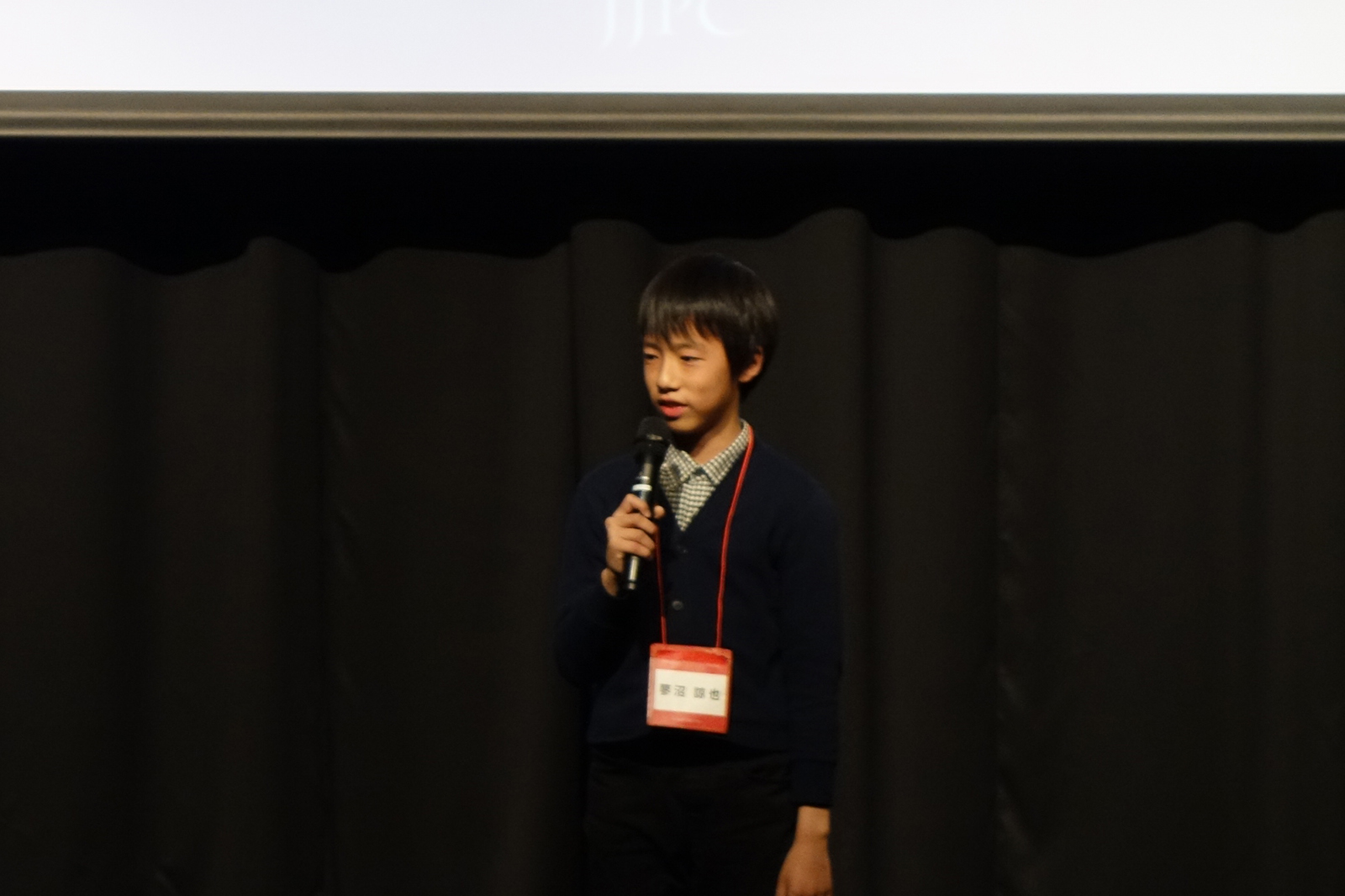 ドラえもんが大好きな蓼沼諒也さん。テレビを見て人工知能のことを知り、それがドラえもんにつながったそうだ