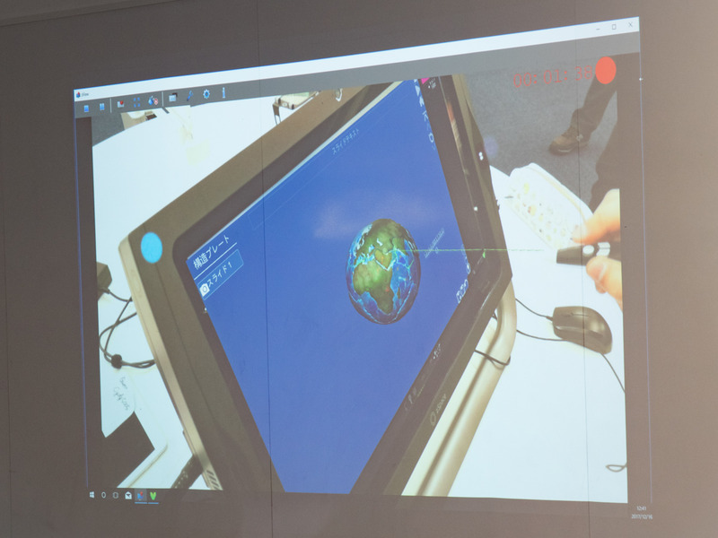 スタイラスペンのボタンでオブジェクトを「掴み」