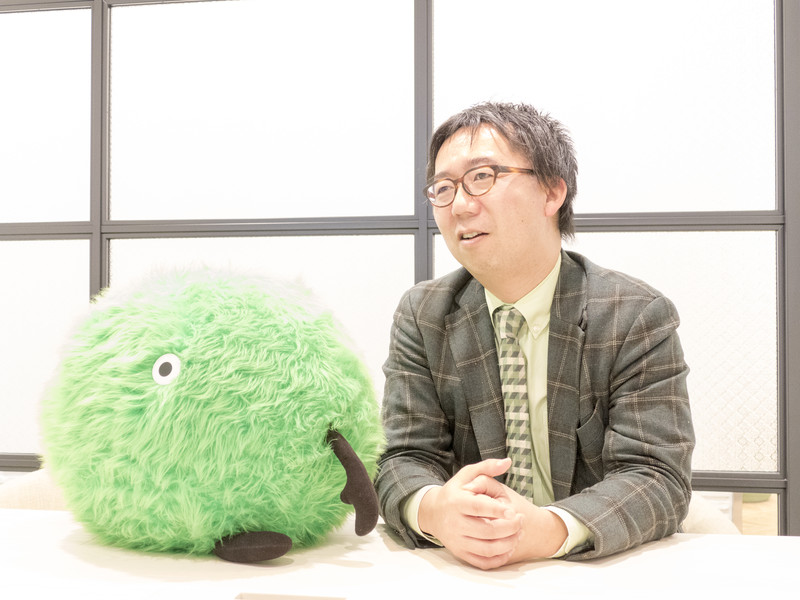 株式会社リクルート住まいカンパニー<br>SUUMO編集長　池本 洋一さん<br><br>1972年滋賀県生まれ。1995年上智大学新聞学科卒業。同年（株）リクルートに入社。住宅情報誌の編集、広告に携わったのち、都心に住む編集長、住宅情報タウンズ編集長、SUUMOマガジン編集長を経て、2011年よりSUUMO編集長（現職）。住まいの専門家としてテレビ・新聞・雑誌などのメディア出演、講演,執筆を行う。リクルート住まい研究所主任研究員（兼務）、国土交通省　既存住宅市場活性化ラウンドテーブル委員、内閣官房まち・ひと・しごと創生本部　日本版CCRC有識者会議委員、良質住宅ストック形成のための市場環境整備促進事業　評価委員