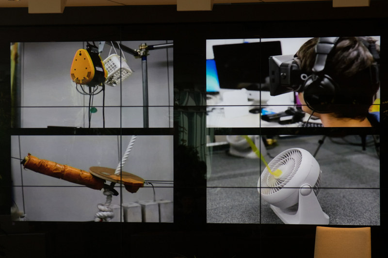 慶応大学理工学部情報工学科 杉本研究室の「Virtual Rope Slider」