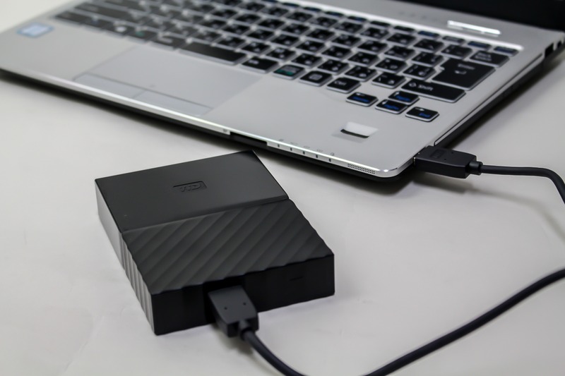 Western DigitalのポータブルHDD「My Passport」でバックアップ