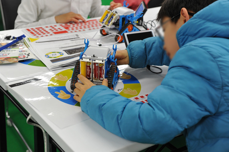 ケーブルをはずしてじゃんけんプログラムを試してみる