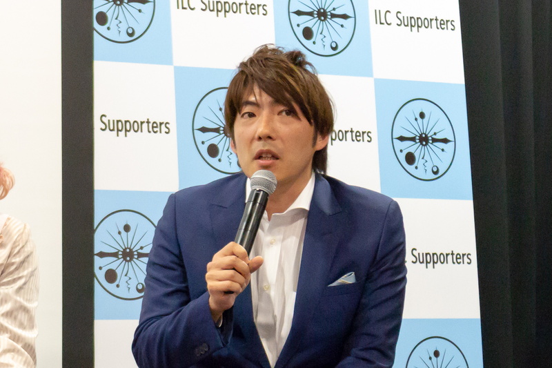 ソーシャル戦略などでサクラス株式会社の池上真之氏が協力。世界20カ国を回る中で日本の世界におけるプレゼンスが低下していると感じ、日本のためになることをやりたいと語った