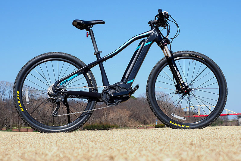 <a href="http://cycle.panasonic.jp/special/xm1/" class="n" target="_blank">パナソニックの「XM1（エックスエムワン）」</a>。MTBタイプのe-bike。メーカー税別価格は33万円で発売中