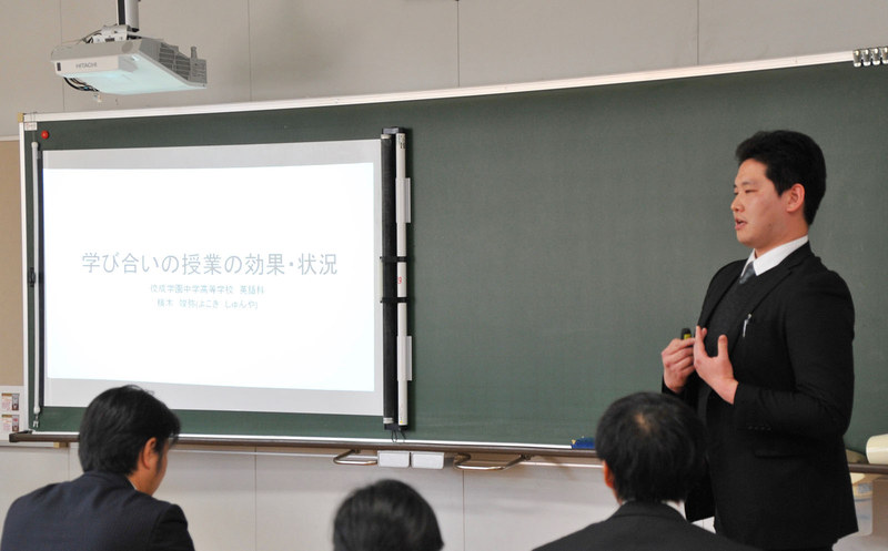 「英語を教えることをやめました」という衝撃の言葉を発する佼成学園の横木先生
