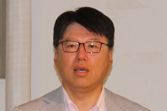 日本マイクロソフト 執行役員常務 パブリックセクター事業本部長 佐藤知成氏