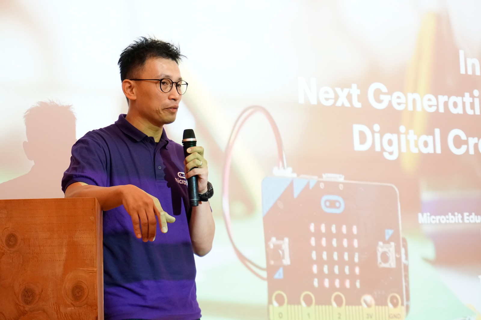 micro:bit教育財団 Head of Asia Warris Candra氏