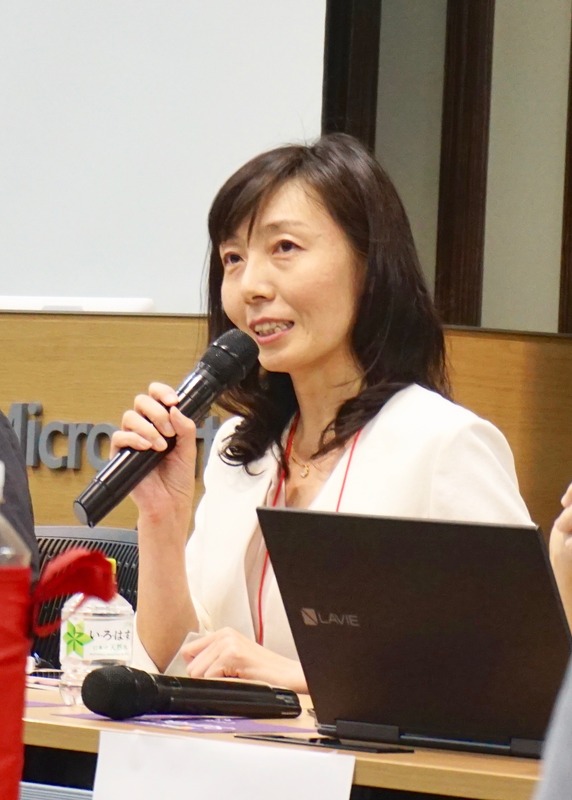附属小金井小学校の佐藤牧子養護教諭（特別支援コーディネーター兼務）