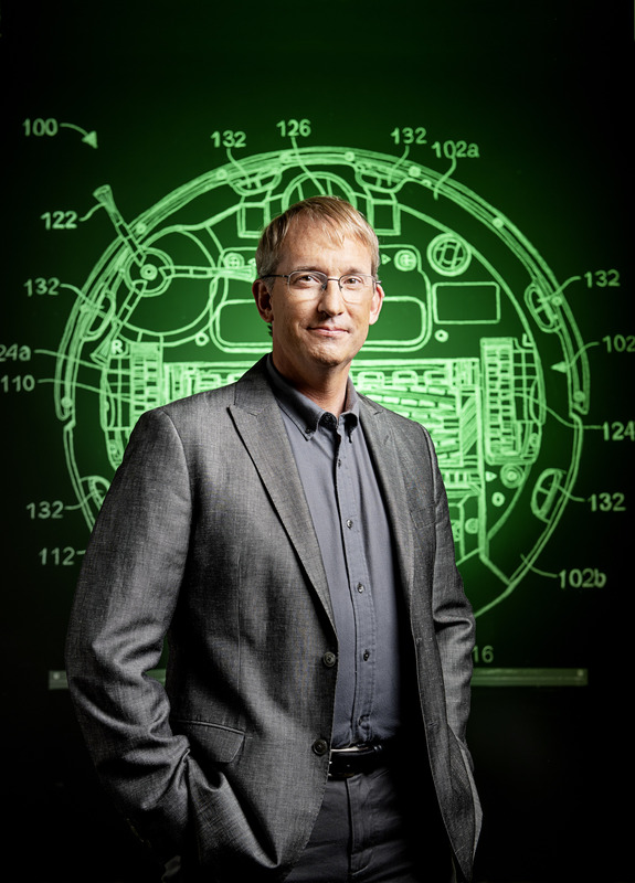 米アイロボット社 CEO コリン・アングル氏