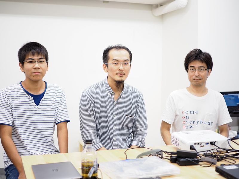 左からTENTO横浜校の講師、海老原寛大氏、倉本氏、後藤正則氏