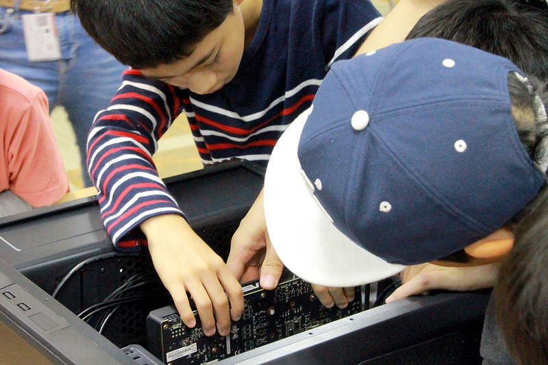 グラフィックボードもマインクラフトを快適に動かすにはぜひとも欲しいパーツだ