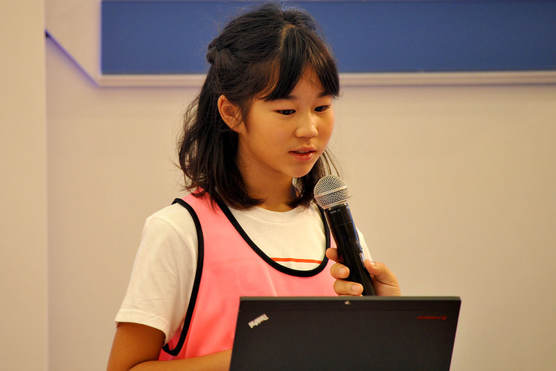 作品の紹介も子供達自身によって行われた