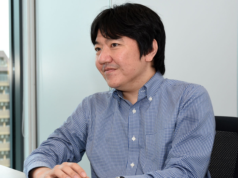 礒津政明（いそづ・まさあき）。1998年東京工業大学卒業。2000年同大学院修了、ソニー株式会社入社。ソフトウェア、ネットワーク、ウェブ関連の研究開発に従事。2012年より株式会社ソニーコンピュータサイエンス研究所にて事業インキュベーションに携わる。2015年株式会社ソニー・グローバルエデュケーションを設立、現職に就く。2016年5月文科省「小学校段階における論理的思考力や創造性、問題解決能力等の育成とプログラミング教育に関する有識者会議」委員に就任し、「プログラミング的思考」を提唱する。ロボット・プログラミング学習キット「KOOV」で2016年度グッドデザイン⾦賞、第15回日本e-Learning大賞などを受賞。教育者向けイベント、教育シンポジウム・学会、ブロックチェーン技術イベントでの講演多数。