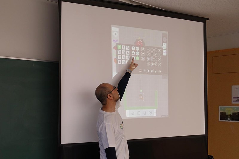 今回は豆まきゲームを講師と一緒に作るチュートリアルに20分を割り当て、予定どおりに完了した