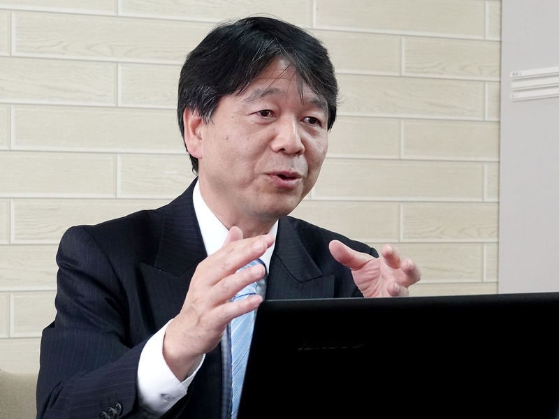 大分県立情報科高等学校の佐藤正男教諭