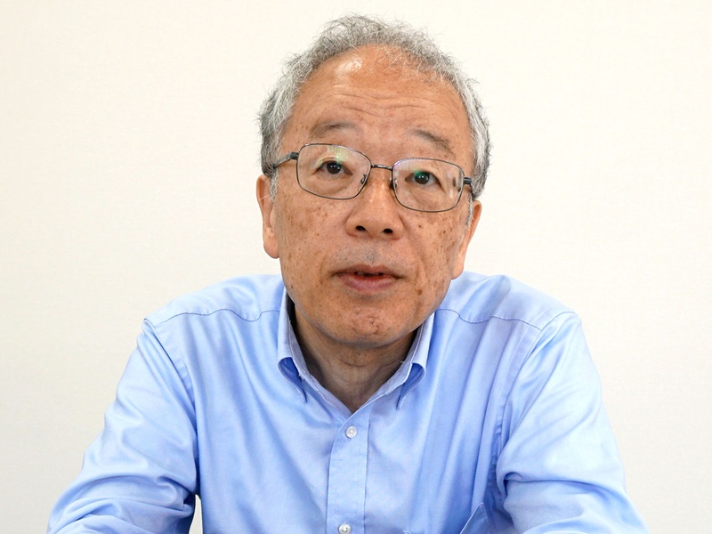 元東京学芸大学総合教育科学系特別支援科学講座教授 小池敏英氏。学習障害児の認知評価と学習支援、発達障害児のコミュニケーション支援を研究。現在は尚絅学院大学情報システムセンター長、総合人間科学系教育部門教授。特定非営利活動法人ぴゅあ・さぽーと理事長として品川区など地域の特別支援教育の充実にも尽力している