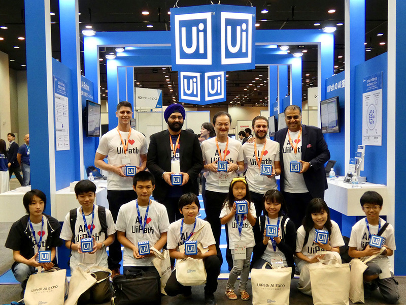「UiPath ネイティブズ @ AI Expo」の教育プログラムの参加者たち
