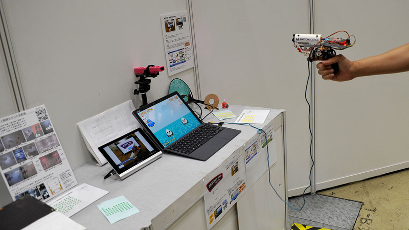 ファイナリストたちの作品が並んだ展示ブースの様子