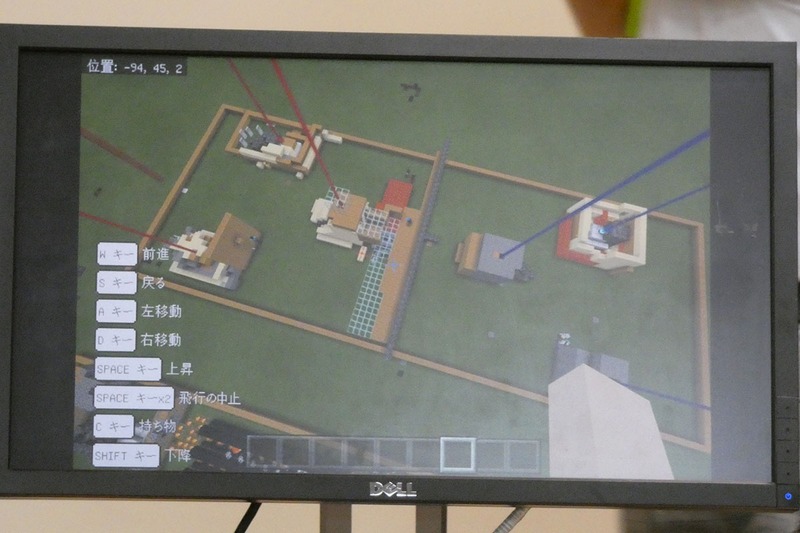 まず最初に制限時間20分で、自チームのビーコンを守る城を建築する