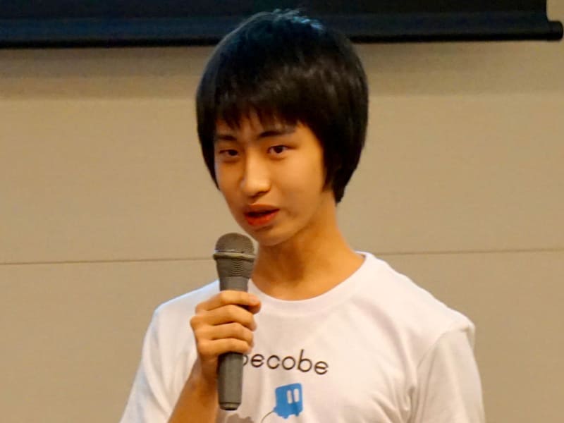 “まだまだ面白くできる”とひとつのゲームを3年かけて開発した浅野さん、未踏ジュニアのプロジェクトとしてゲームデザインに着目した点も面白い