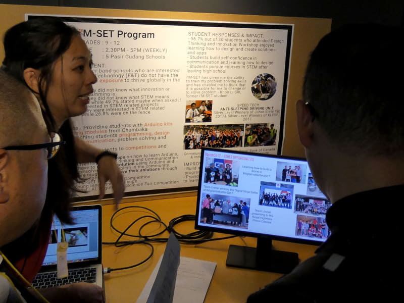 Yeong Sue Ann先生（South Malaysia）による「i'M SET プログラム」では、エンジニアリングやテクノロジーの体験を通してコミュニケーション能力を身に付け、課題解決コンペや職場見学の開催によって実社会とのつながりを形成するという
