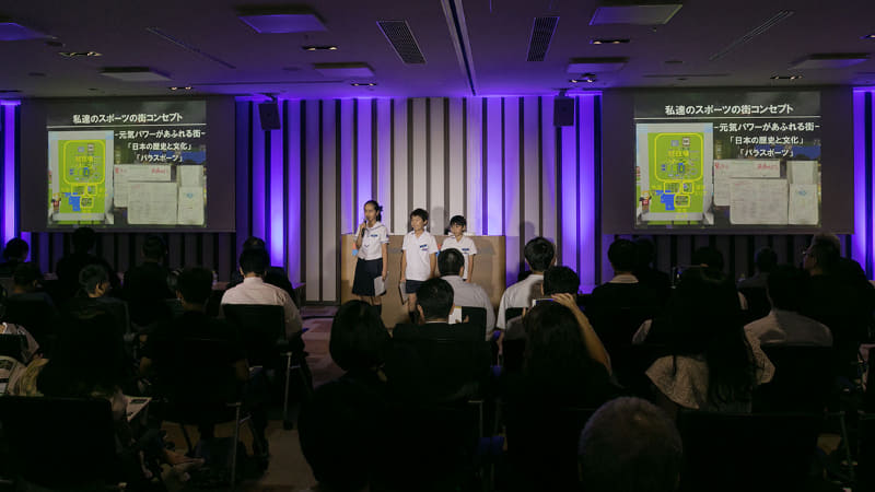 今年が初開催の「Minecraft カップ 2019 全国大会」には、133チームがエントリーし、その中から8チームが最終審査会・表彰式に進んだ