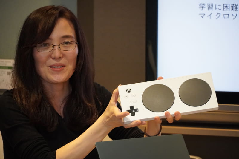 Xboxのアダプティブコントローラーが学習支援にも有効だと紹介する、高崎健康福祉大学の村田美和氏