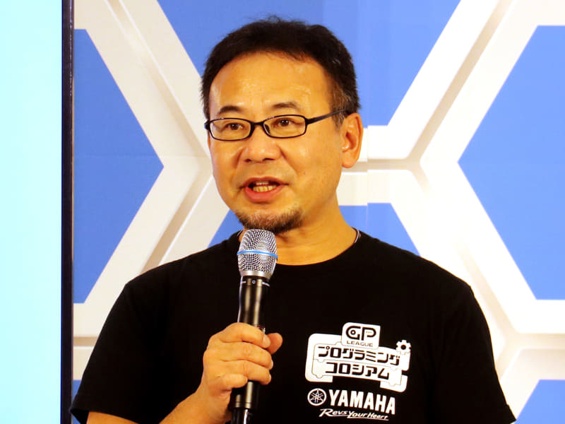 一般社団法人GPリーグ代表理事 武藤裕介氏が「各地の予選でデッドヒートを勝ち上がったサイバーアスリートたちに、思う存分力を発揮して、優勝を目指してがんばってほしい」と開会を宣言