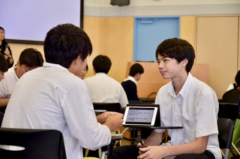 湘南学園ではBYODの端末としてiPadを選んでいる生徒が多いという