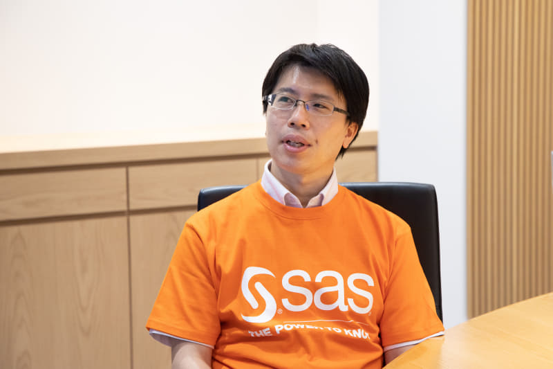 左からSASの竹村尚大氏と諸戸愼一氏