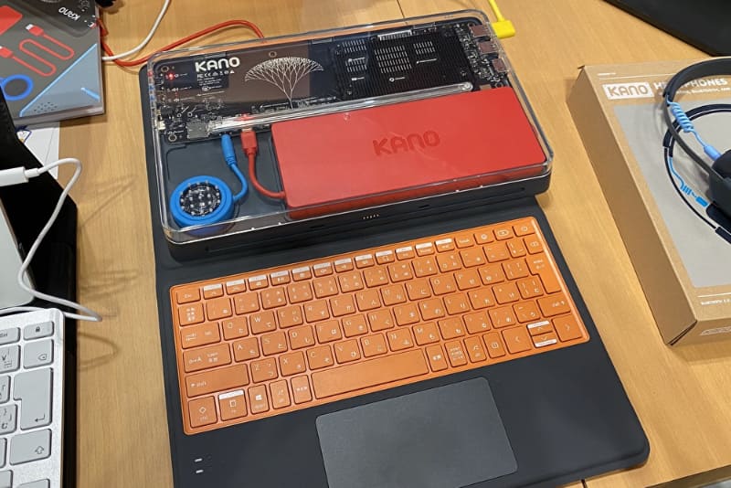 子どもたちも説明書を見ながら組み立てられるシンプルな構造