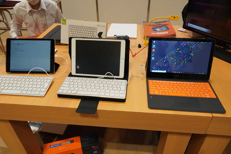 iPad用のJIS配列キーボードも展示されていた