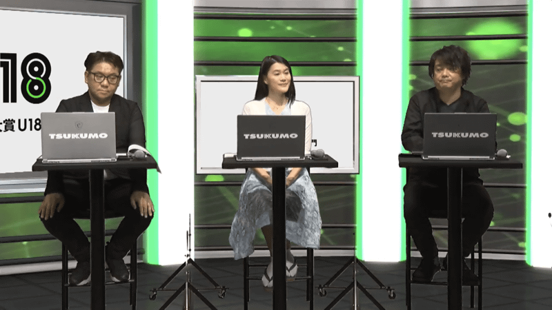 決勝大会の審査員。左から三代川 正氏（株式会社KADOKAWA Game Linkage「ファミ通.com」編集長）、石戸 奈々子氏（慶應義塾大学 教授）、日野 晃博氏（株式会社レベルファイブ 代表取締役社長／CEO）