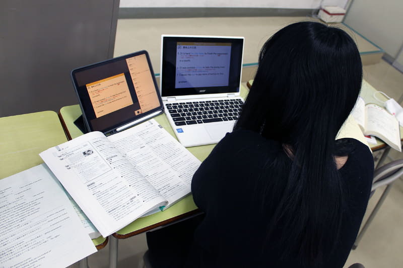 休校期間中もオンライン授業で学びを継続