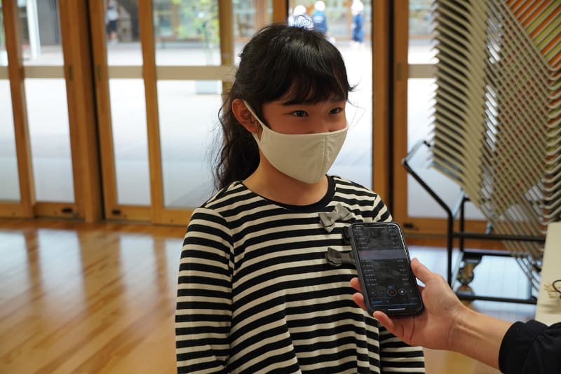 交流を終えて、子どもたちからは、「英語を話すだけじゃなくて、外国人とコミュニケーションができようにならなければ」「パソコンを使っていろんなコミュニケーションが取れることが大切」といった感想が聞かれた。短い時間であったが、世界企業のエグゼクティブとの交流は子どもたちを大いに刺激し、さまざまな気づきを与えていたようだ