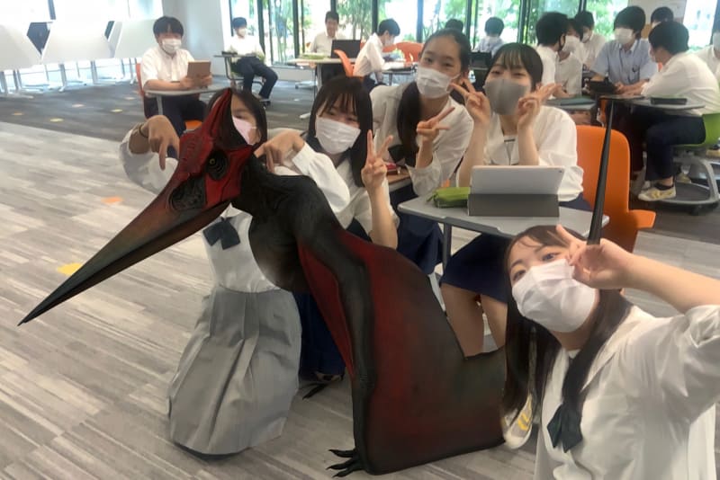 ARを活用して写真撮影。さまざまなアウトプットの手段を学んでほしい