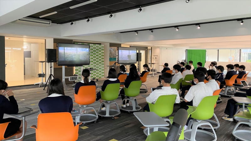 「火星ゲーム」のモチーフになる映画を鑑賞して、自分ならどうするかを考える