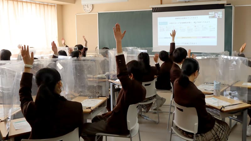 公開授業が行なわれた浦和ルーテル学院中学校の生徒たち