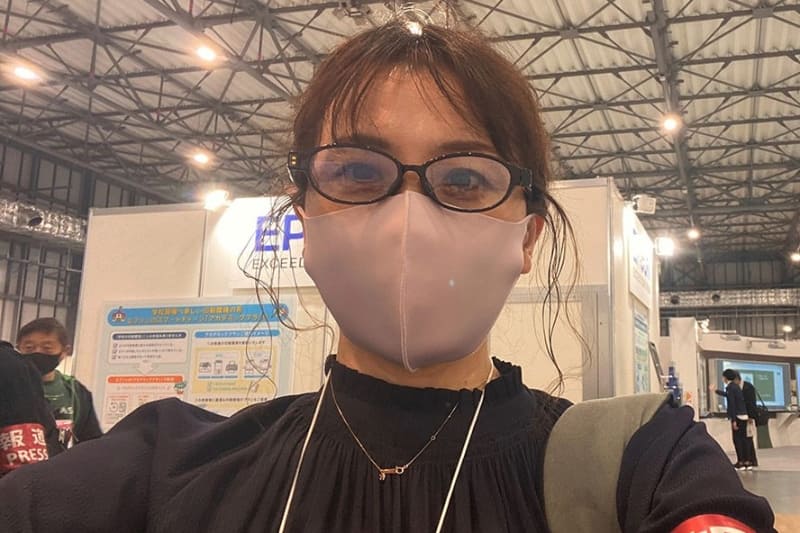 大人用の「Ai Glasses」も販売。軽くて着けやすいのが良い