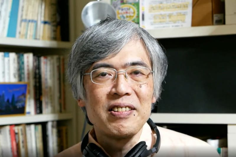 監修 阿部和広氏。パソコンの父、アラン・ケイ博士に師事しScratch日本語版を担当。プログラミングによる創造活動を支援。NHK Eテレ「Why!?プログラミング」プログラミング監修・出演。青山学院大学大学院特任教授。IPA認定スーパークリエータ